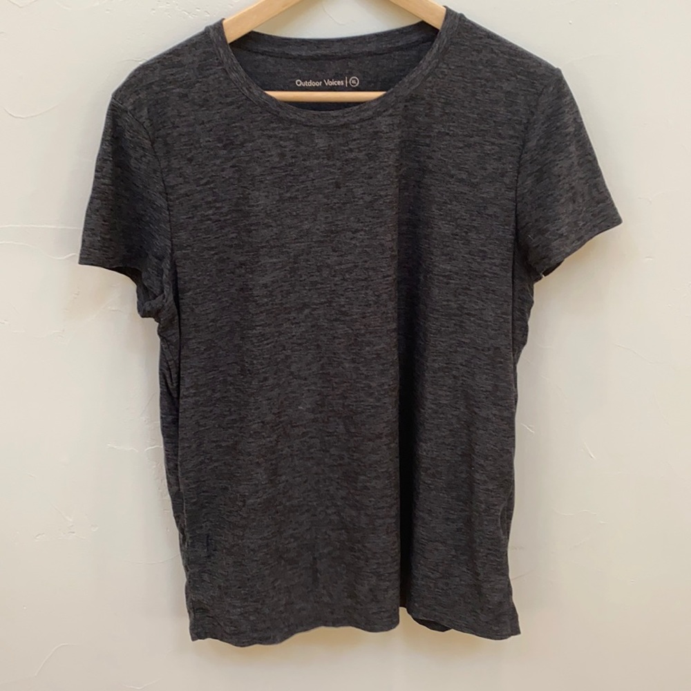 Outdoor Voices short sleeve tee dark gray XL